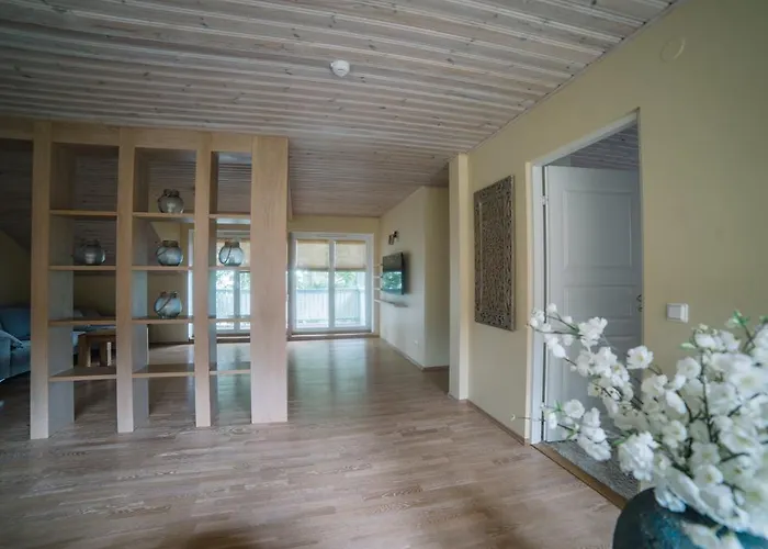 Vaeike-mere بيت للعطل هابسالو